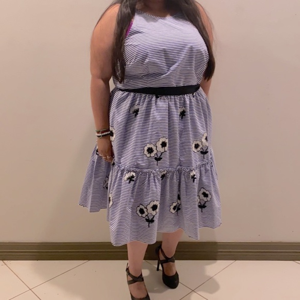 NWT Eliza J Flower Dress